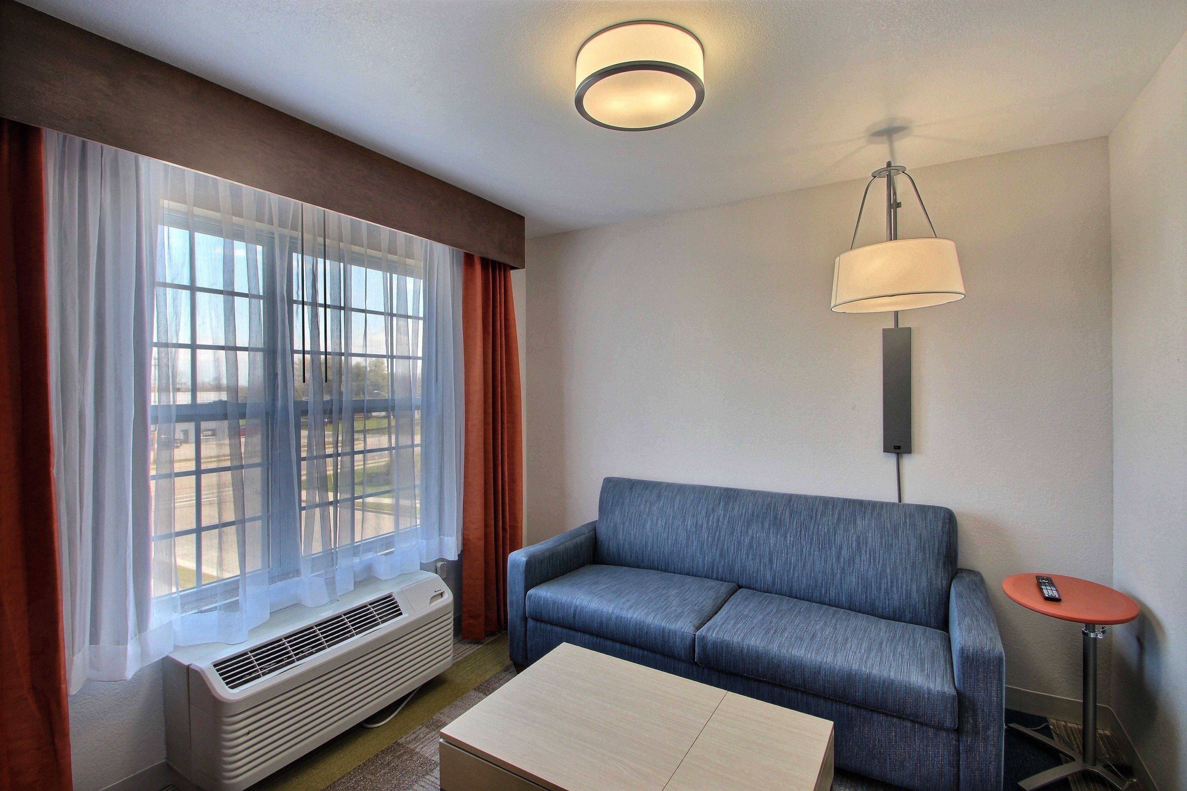Holiday Inn Express Hotel & Suites Milwaukee Airport By Ihg Exterior foto
