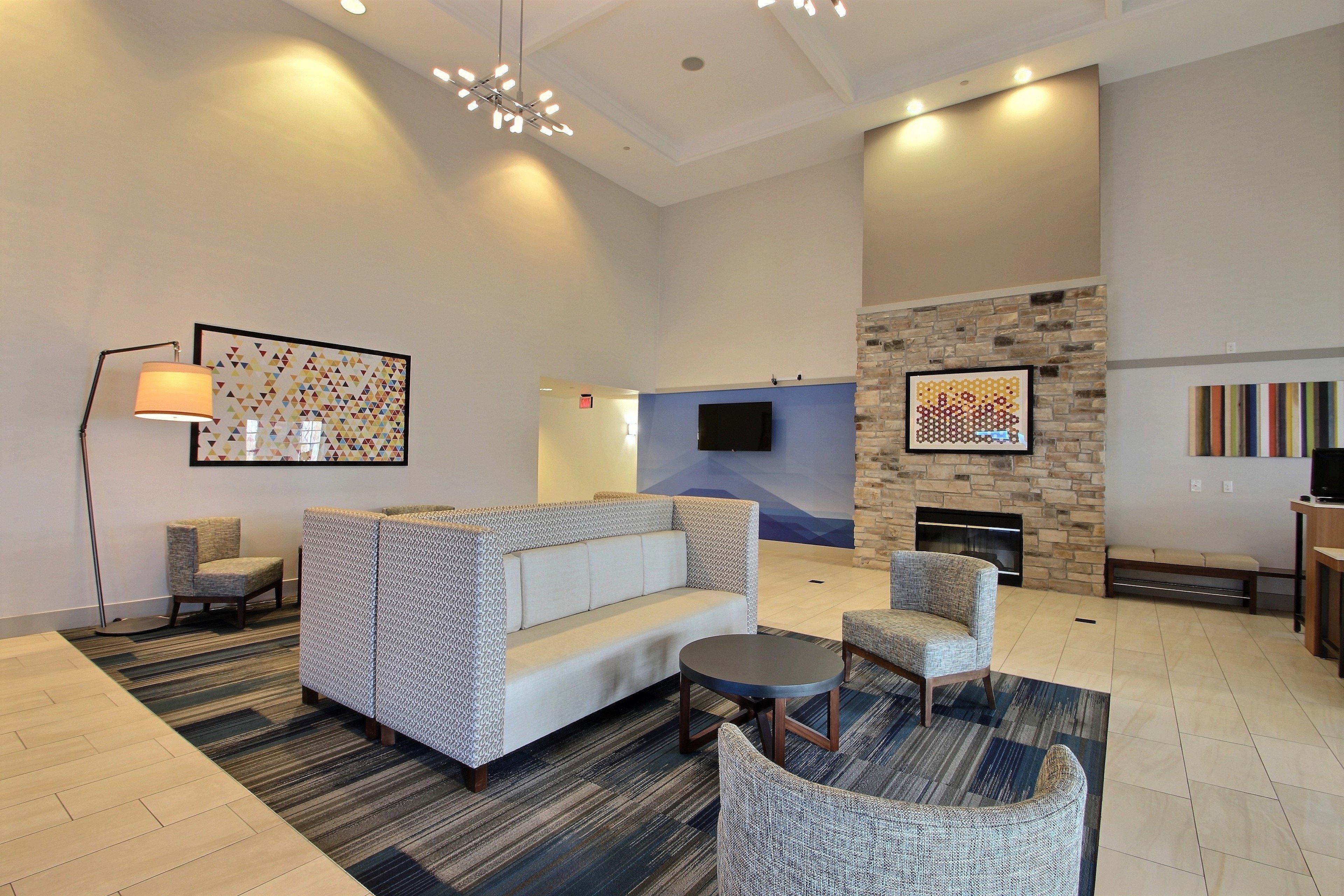 Holiday Inn Express Hotel & Suites Milwaukee Airport By Ihg Exterior foto